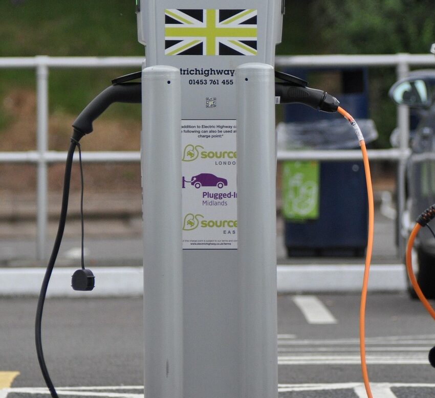 How Energy Storage Batteries Improve Efficiency and Reduce Costs